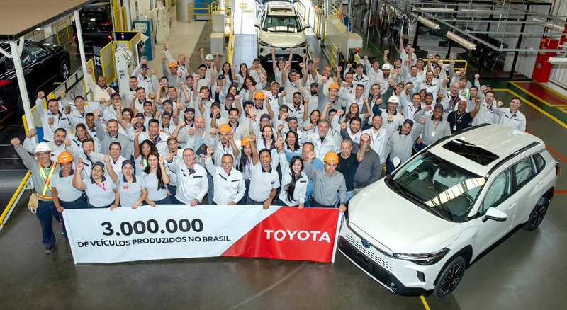 Toyota celebra 3.000.000 de veículos produzidos no Brasil