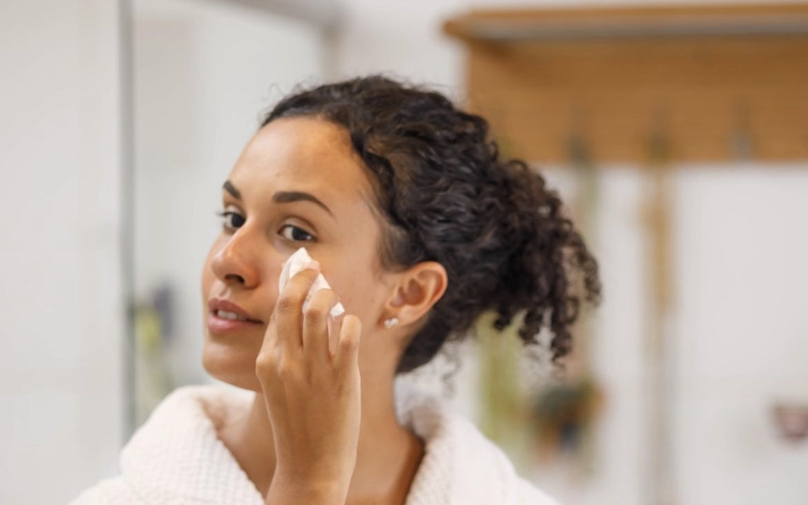 Dermatologista indica o óleo de coco - pele
